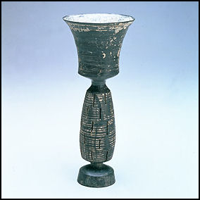 20080302-Cermaic blakc pottery cup, Li=ungshan Culture 2600 2000 BC t.jpg